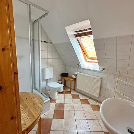 Hiddensee - Alte Schule Barlin 公寓 *