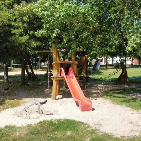 Hiddensee - Alte Schule Barlin 公寓 Dargun